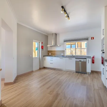 Mar By Interhome Villa Armação de Pêra